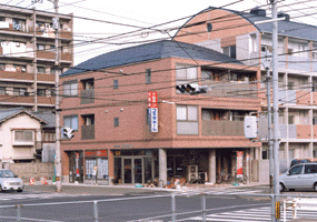 松島町2丁目コスギホーム社屋